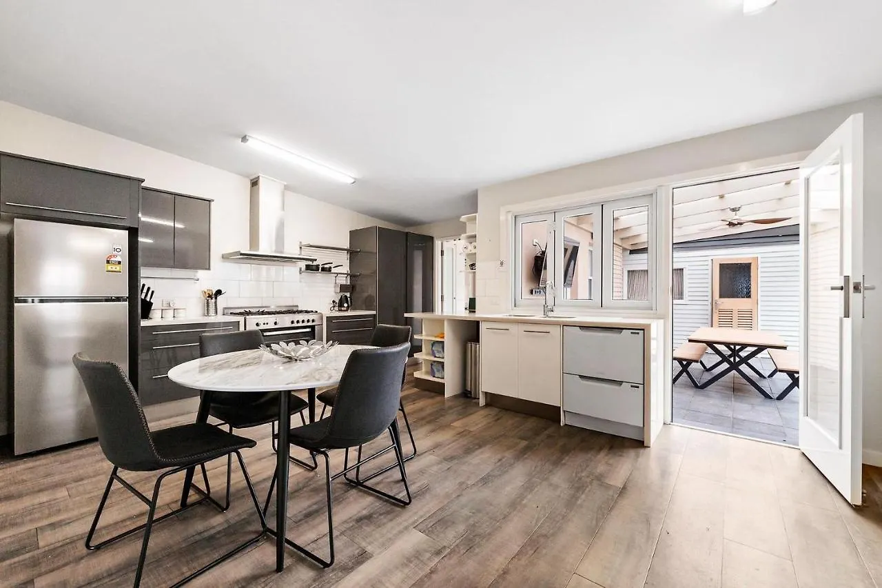 Azami - Charming Gilbert Cottage Аделаида Дом отдыха