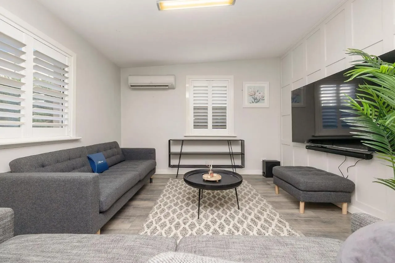 Azami - Charming Gilbert Cottage Adelaide 0*,  Australien